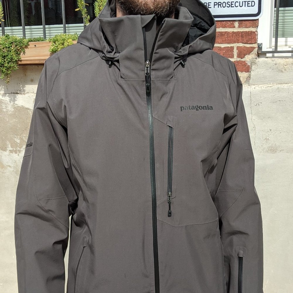 Patagonia Powder Bowl SkiiSnowboard Jacket